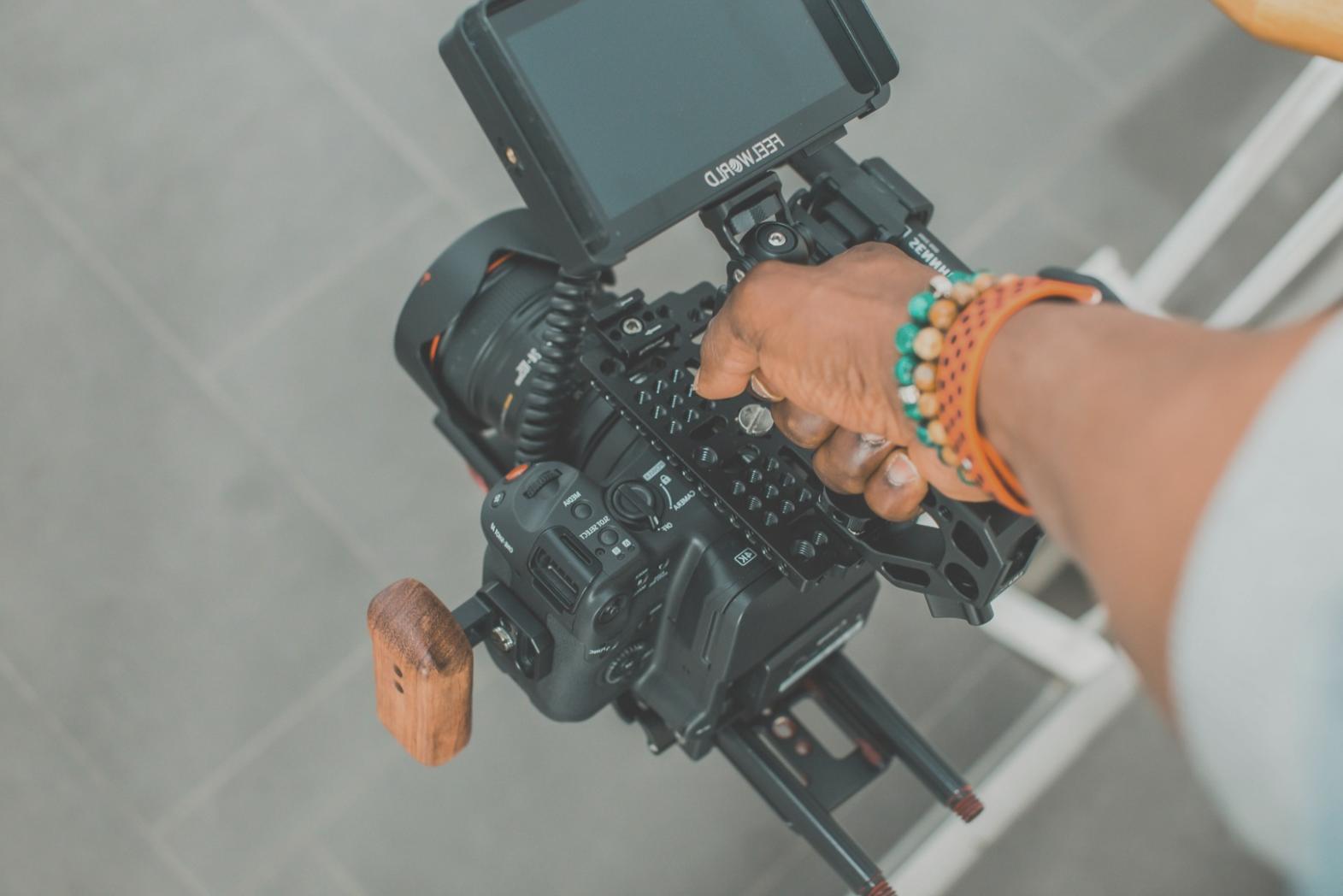 Kreative Motion Graphics Arbeitsumgebung mit modernen Werkzeugen